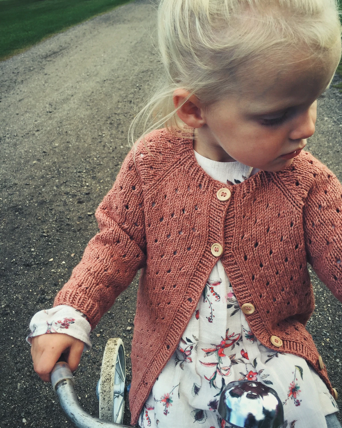 Annas Sommarcardigan - Barn - Bild 4