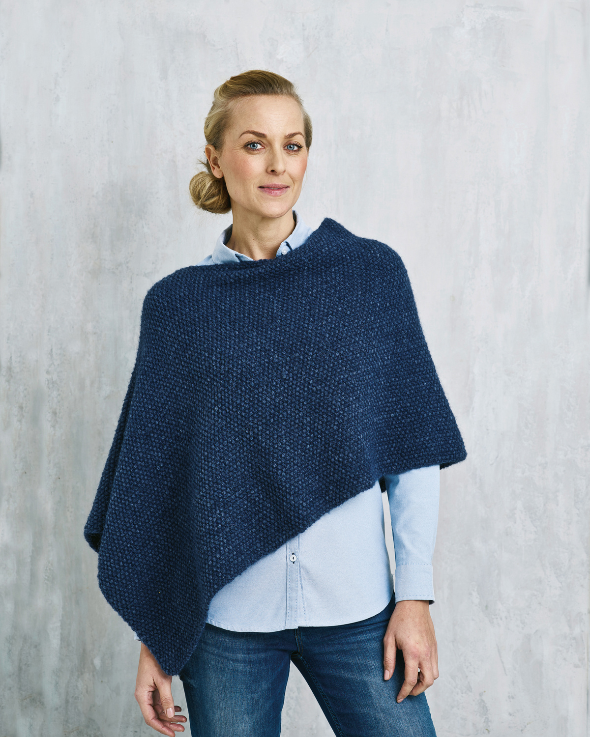 Mosstickad Poncho (896216)