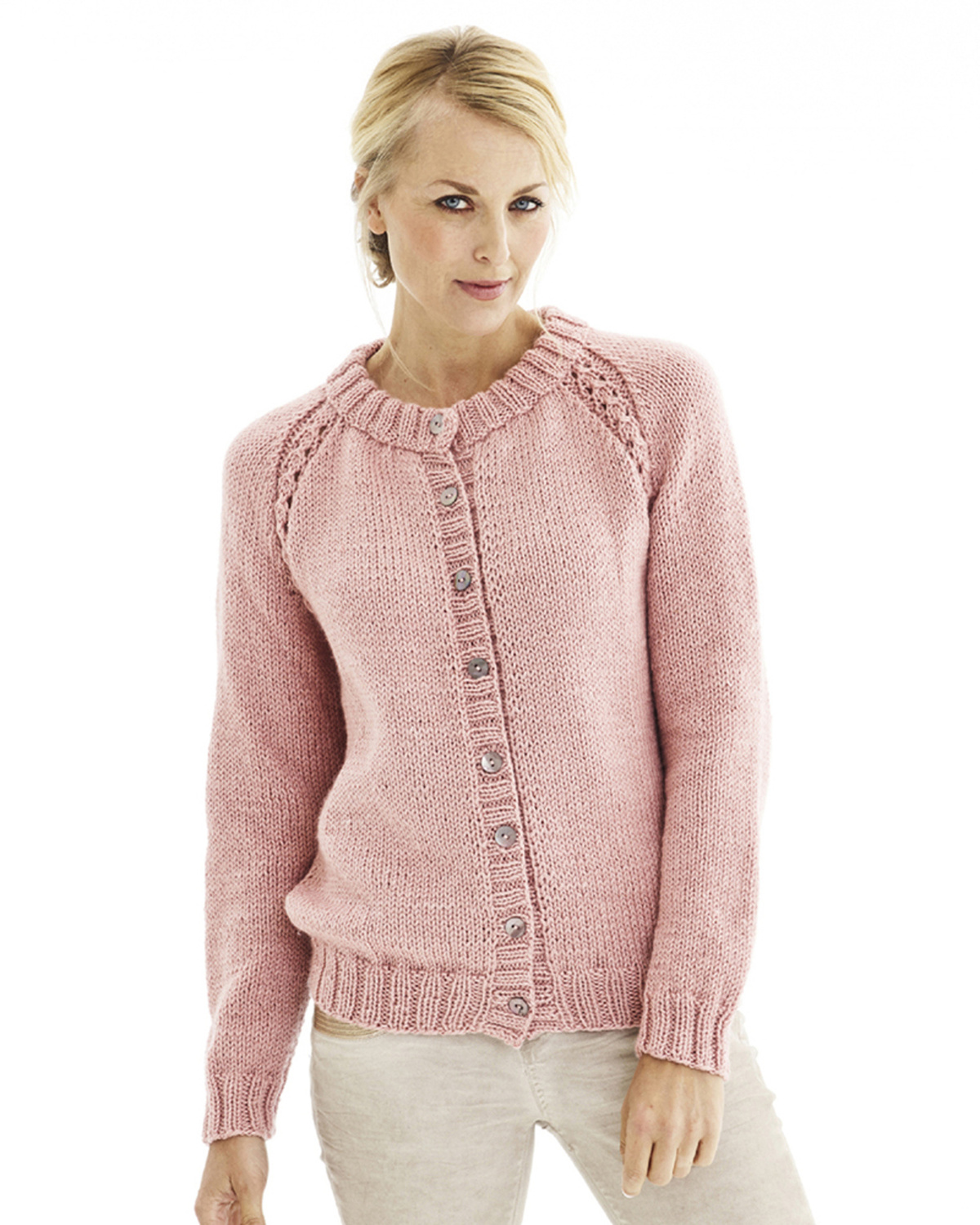 Cardigan med raglan och hålmönster (791496)